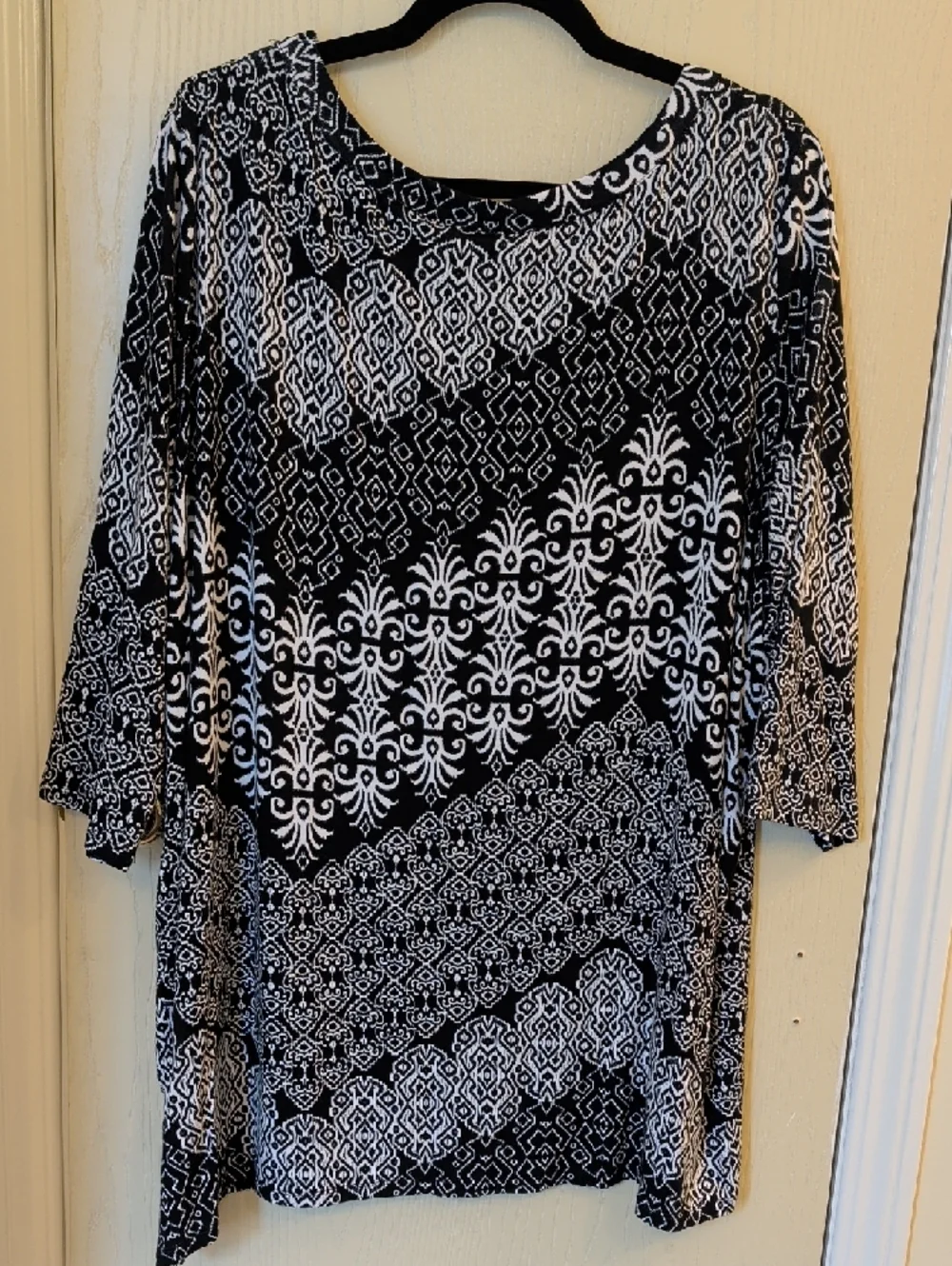 Thomas & Olivia Black & White Patterned Boho Tunic Top Women's 2X – NWT - Picture 4 of 6